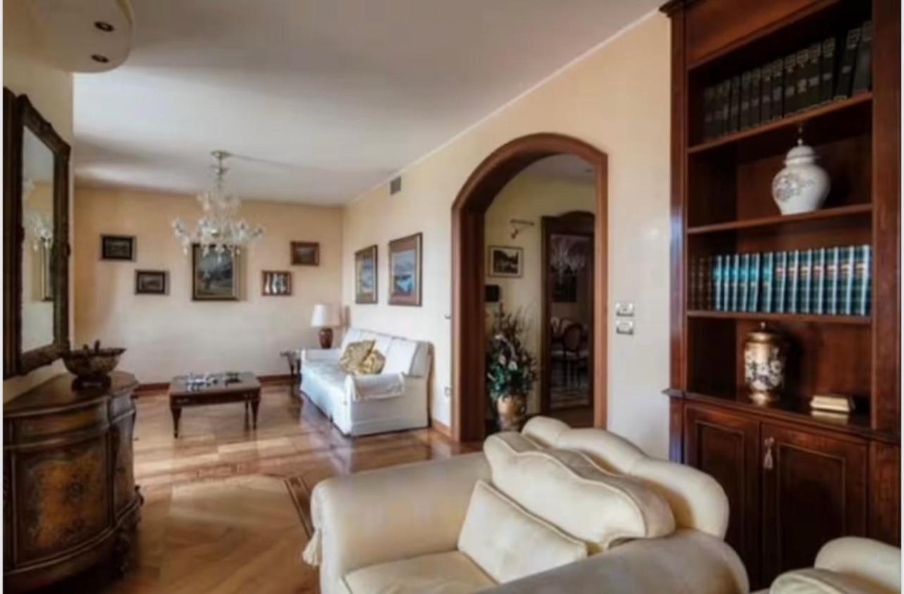 Charming & Luxury Villa Como Lake Екстериор снимка